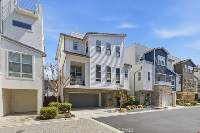 2112 Tidewater Circle, Costa Mesa, CA 92627