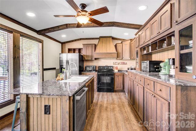 3770 Macklin Street, Claremont, NC 28610