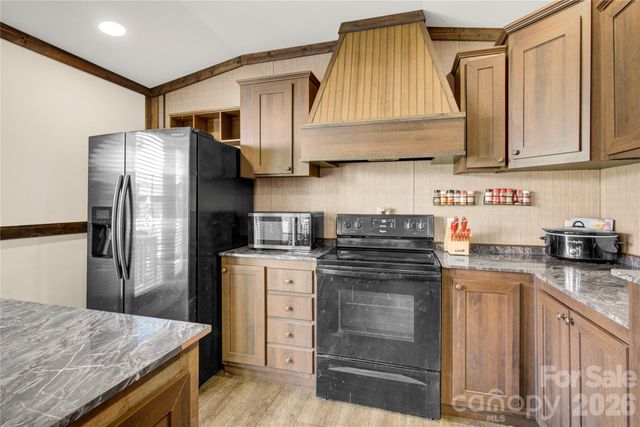 3770 Macklin Street, Claremont, NC 28610