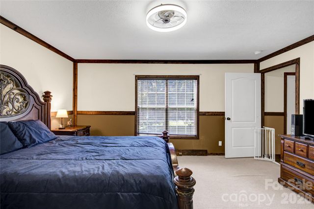 3770 Macklin Street, Claremont, NC 28610