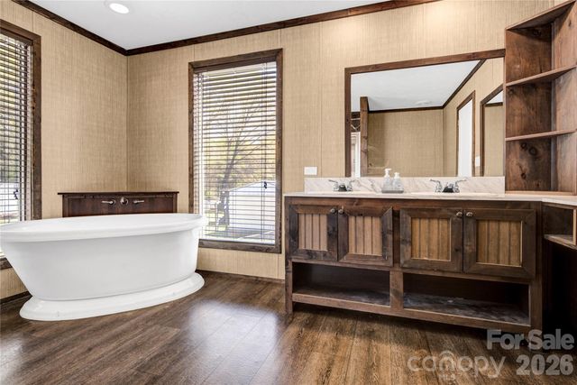 3770 Macklin Street, Claremont, NC 28610