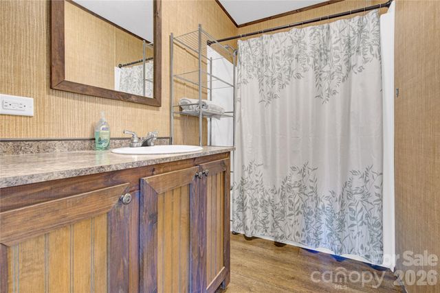 3770 Macklin Street, Claremont, NC 28610