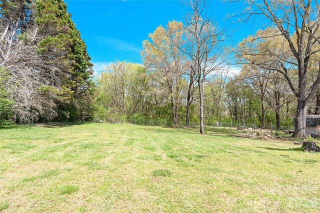 3770 Macklin Street, Claremont, NC 28610