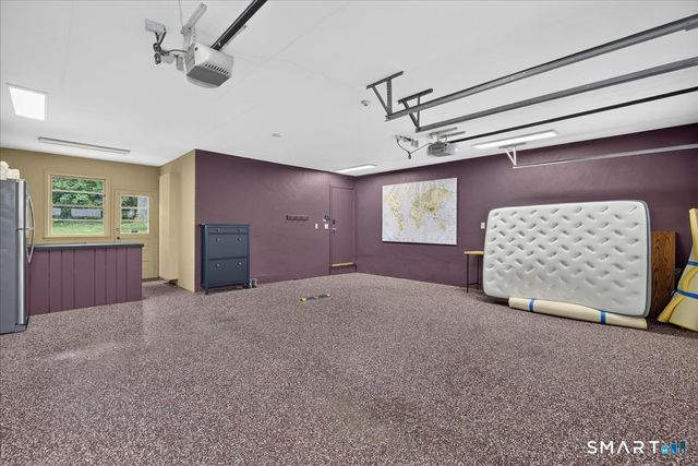56 Mulberry Hill, Hamden, CT 06517
