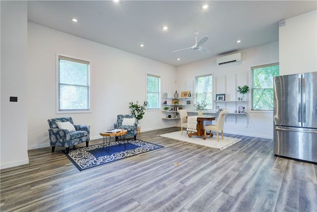 210 Elm Drive, Rochester, NY 14609