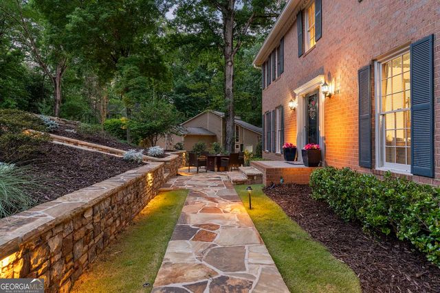 515 Bellfield Court, Roswell, GA 30076