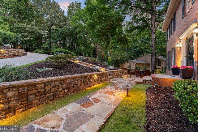 515 Bellfield Court, Roswell, GA 30076