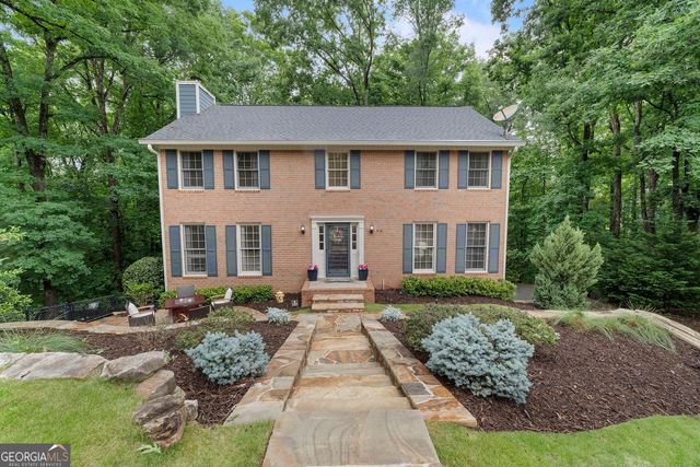 515 Bellfield Court, Roswell, GA 30076