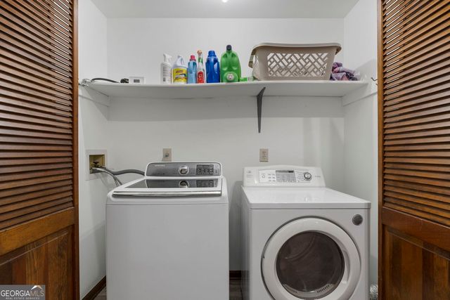 515 Bellfield Court, Roswell, GA 30076
