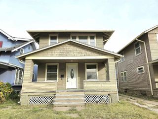 507 S 9th St, Salina, KS 67401