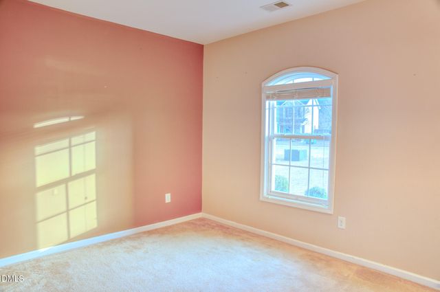 1430 Vandenberg Drive, Fayetteville, NC 28312