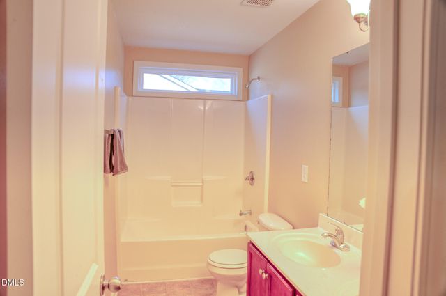 1430 Vandenberg Drive, Fayetteville, NC 28312