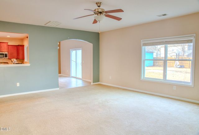 1430 Vandenberg Drive, Fayetteville, NC 28312