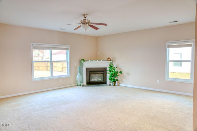 1430 Vandenberg Drive, Fayetteville, NC 28312