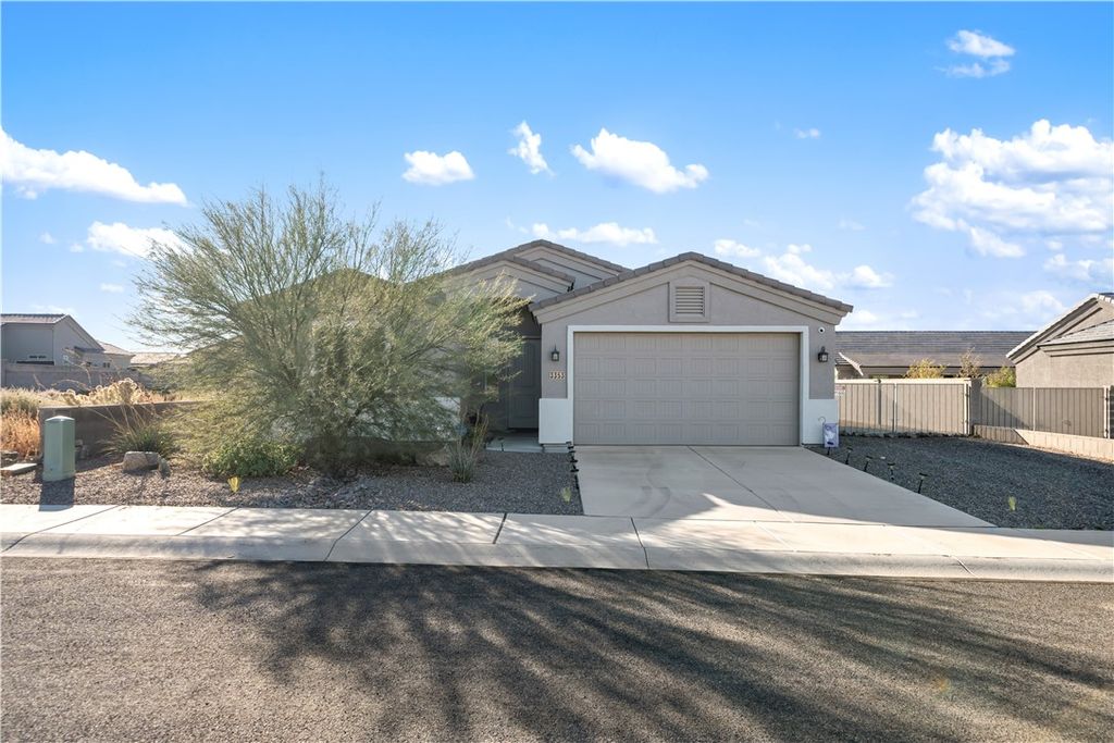 3353 Bermuda Street, Kingman, AZ 86401