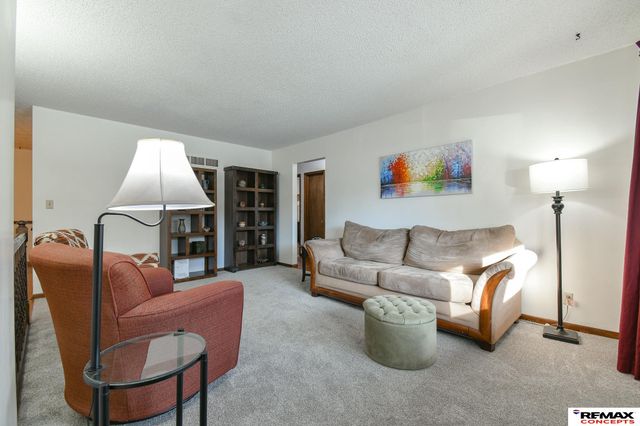 5005 Prince Road, Lincoln, NE 68516