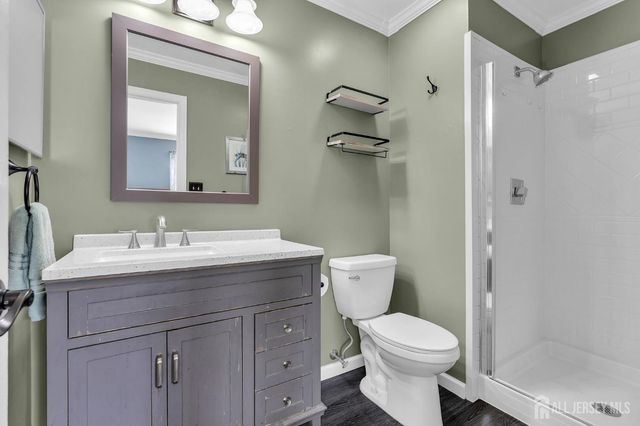 49 Lantern Lane, Sayreville, NJ 08872