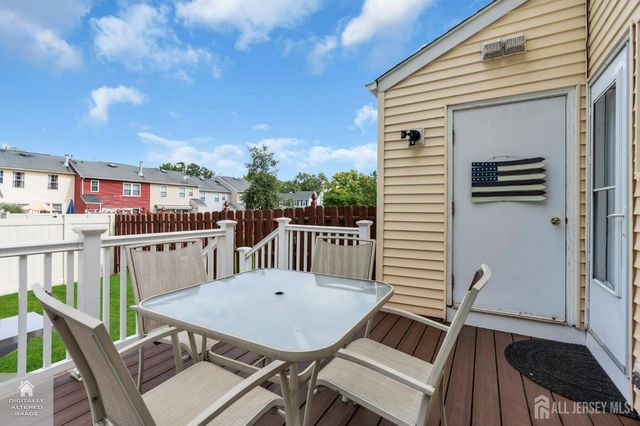 49 Lantern Lane, Sayreville, NJ 08872