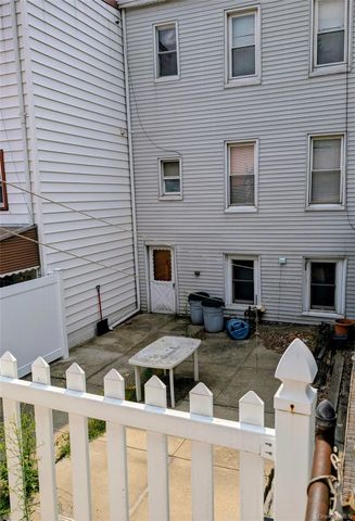 60-27 60 Street, Maspeth, NY 11378
