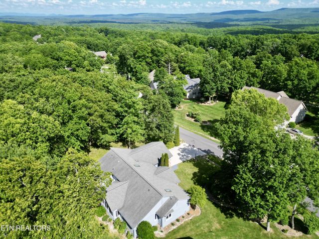 107 Walden Ridge Drive, Crossville, TN 38558