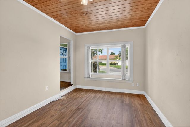 501 NW 54th St, Boca Raton, FL 33487