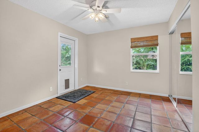 501 NW 54th St, Boca Raton, FL 33487