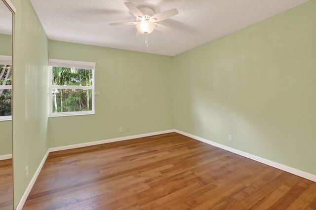 501 NW 54th St, Boca Raton, FL 33487