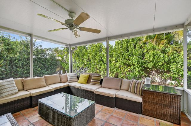 501 NW 54th St, Boca Raton, FL 33487