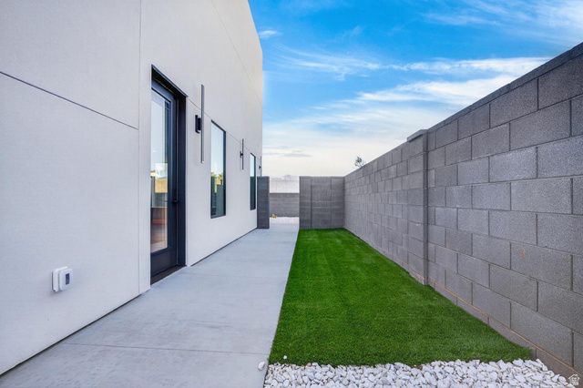 5048 W 1930 S, Hurricane, UT 84737