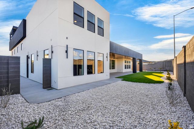 5048 W 1930 S, Hurricane, UT 84737