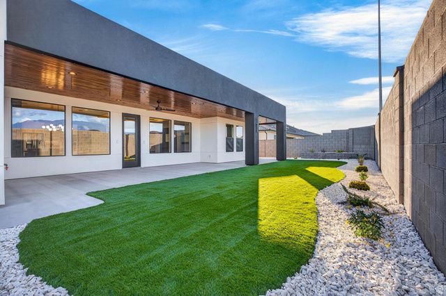 5048 W 1930 S, Hurricane, UT 84737