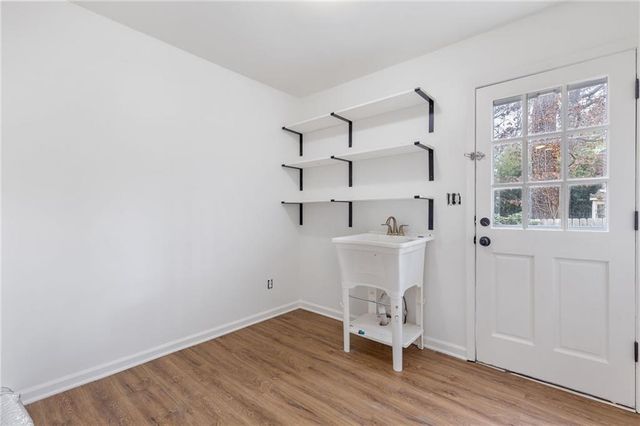 808 Valbrook SW Court, Lilburn, GA 30047