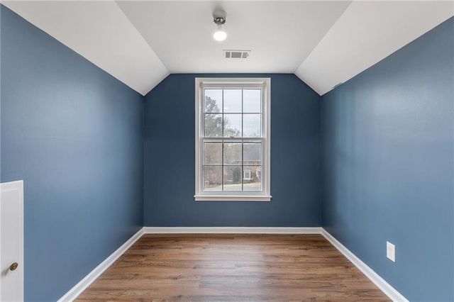 808 Valbrook SW Court, Lilburn, GA 30047