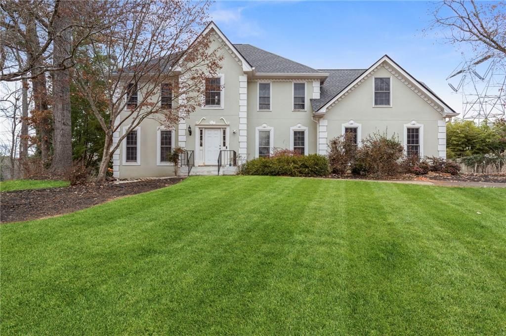 808 Valbrook SW Court, Lilburn, GA 30047