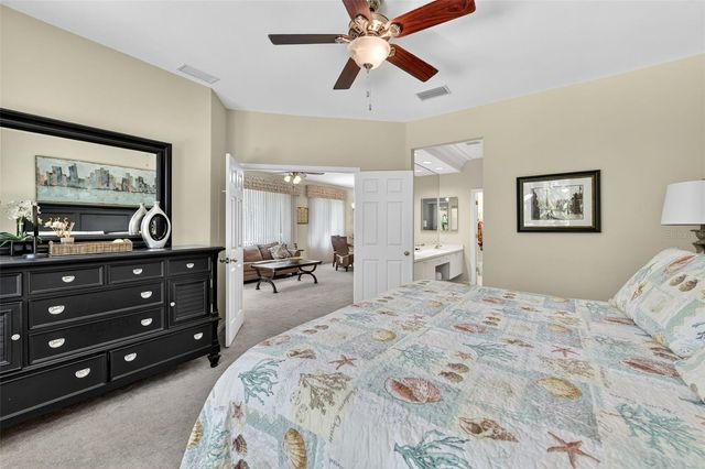 8512 54TH AVENUE CIRCLE E, Bradenton, FL 34211