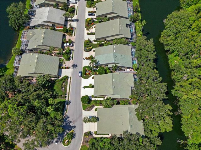 8512 54TH AVENUE CIRCLE E, Bradenton, FL 34211