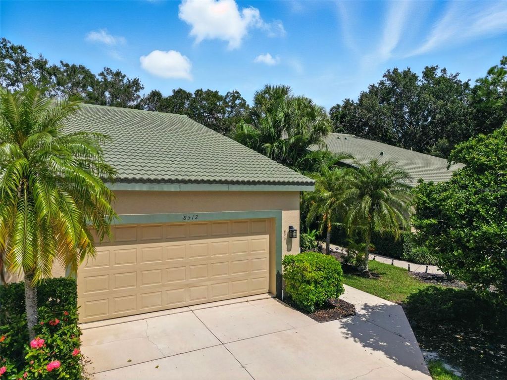 8512 54TH AVENUE CIRCLE E, Bradenton, FL 34211