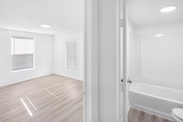 1911 Benson Street 4, Houston, TX 77020