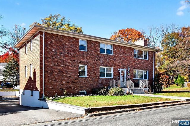 61 Star Lake Road 2, Bloomingdale, NJ 07403