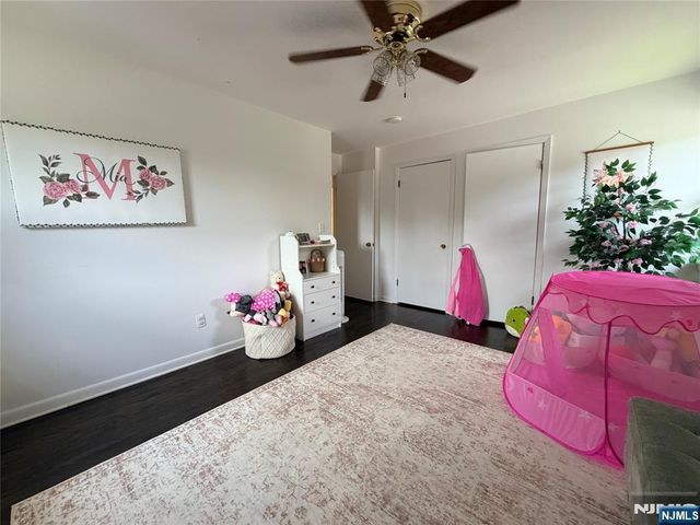 61 Star Lake Road 2, Bloomingdale, NJ 07403
