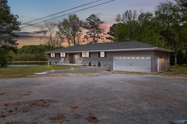 915 Sibert Circle, Glencoe, AL 35905
