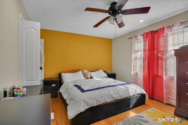 68 Eagle Place, West Haven, CT 06516