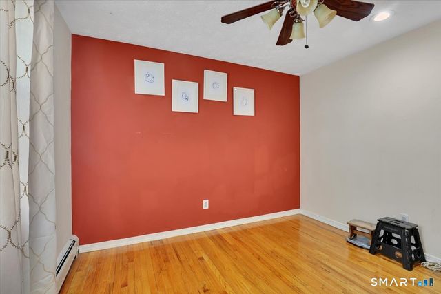 68 Eagle Place, West Haven, CT 06516