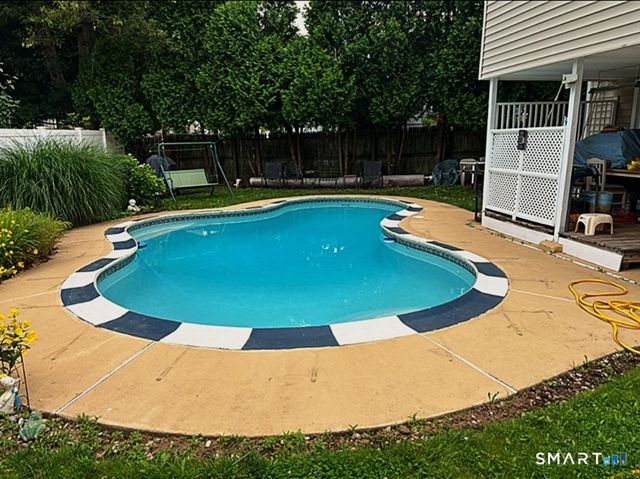 68 Eagle Place, West Haven, CT 06516