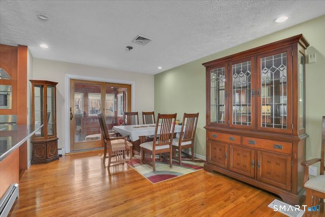 68 Eagle Place, West Haven, CT 06516