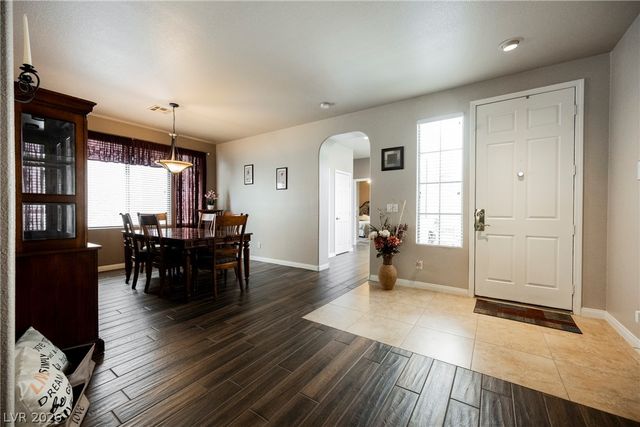 8054 Meadow Pasture Street, North Las Vegas, NV 89085