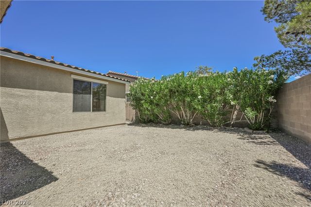 8054 Meadow Pasture Street, North Las Vegas, NV 89085