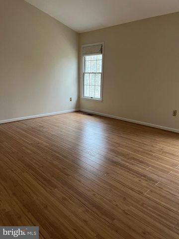 2808 TRUMPETER CT, Waldorf, MD 20601
