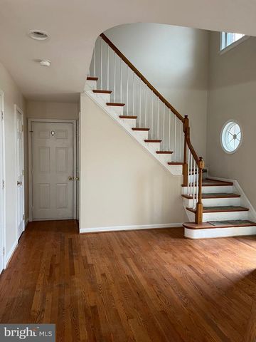 2808 TRUMPETER CT, Waldorf, MD 20601