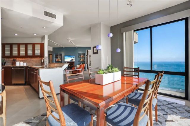 1310 E Ocean Boulevard 1604, Long Beach, CA 90802